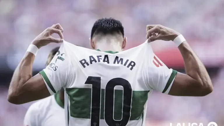 Рафа Мир и Адриа Педроса смогут выйти на поле в матче с «Севильей»