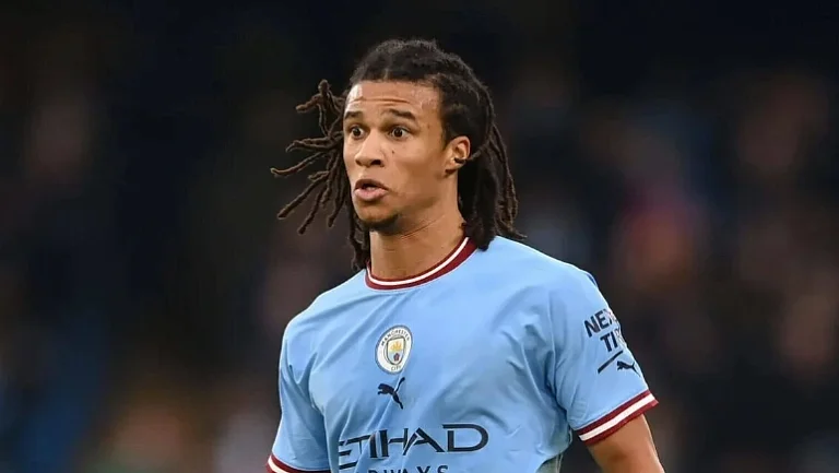 «Барселона» ищет защитника на замену травмированному Кристенсену