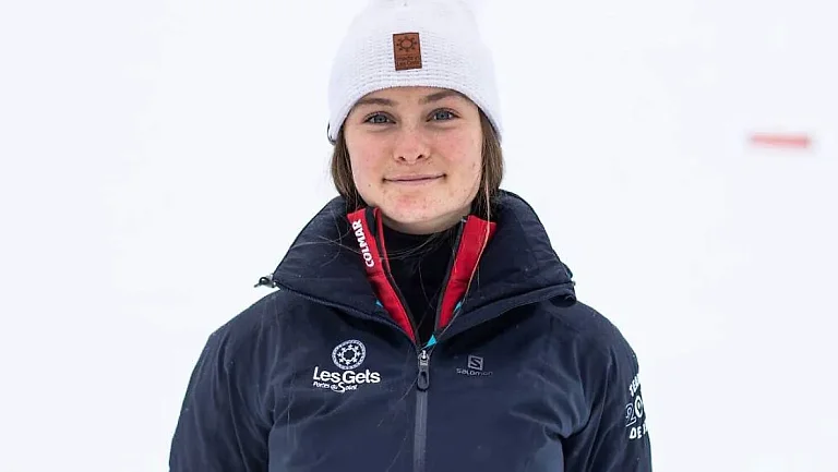 Французскую биатлонистку Жанну Ришар поймали на порче чужой винтовки