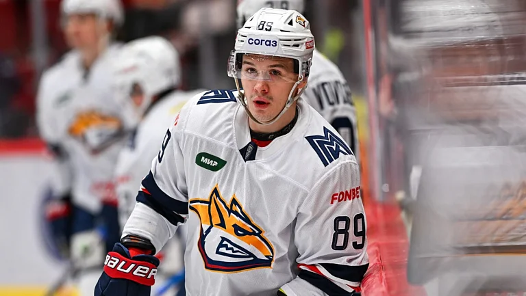 Форвард Гераськин обменян из «Металлурга» в «Адмирал»