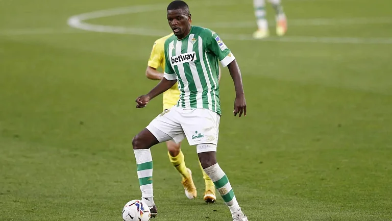 Вильям Карвалью покидает «Бетис»