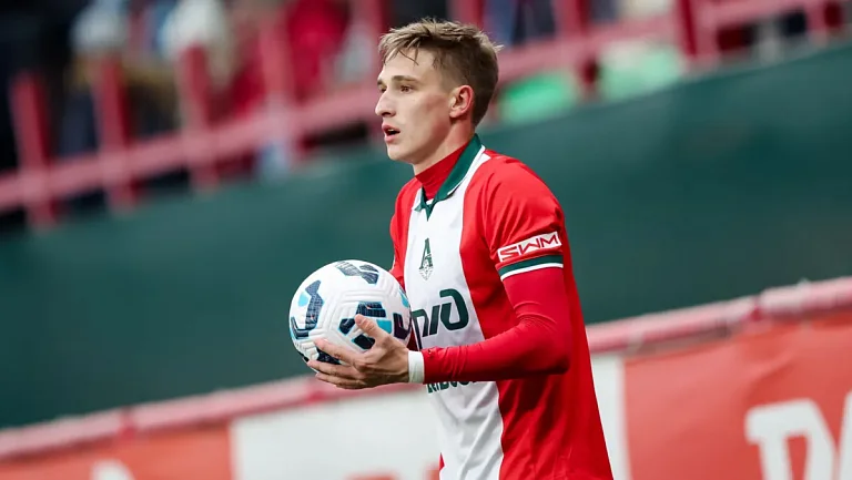 Агент: «Будущее Самошникова зависит от переговоров Локо и Спартака»