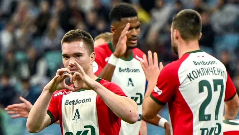 Дубль Руденко и гол Батракова принесли «Локомотиву» выездную победу над «Сочи»