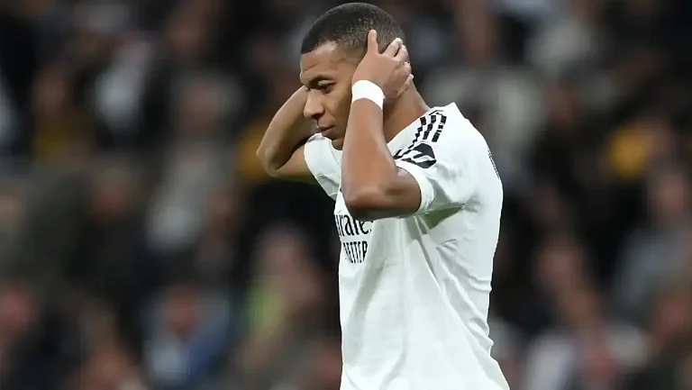 Папен сомневается в способности Мбаппе стать классическим номером 9