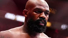 Джон Джонс против Тома Аспиналла: вернётся ли чемпион UFC в октагон?