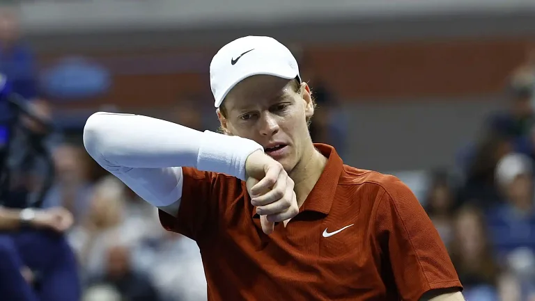 Синнер занял 54 место в ATP по проценту реализации первой подачи