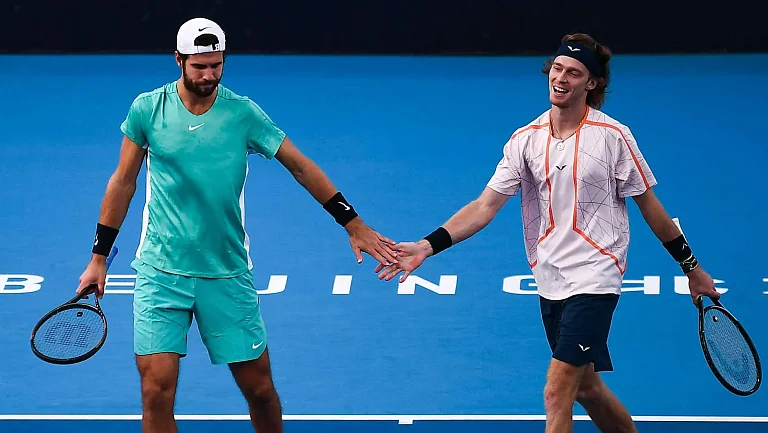 Хачанов и Рублёв вышли в четвертьфинал турнира ATP-250 в Гонконге