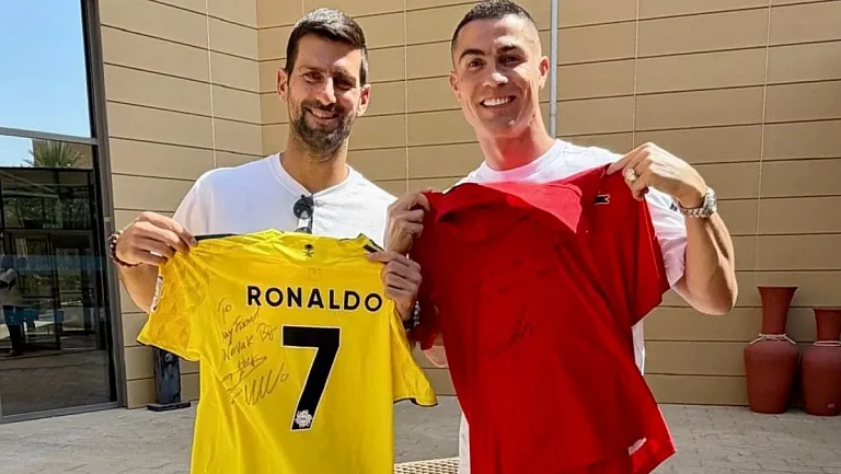 Джокович и Роналду встретились в теннисном клубе Португалии