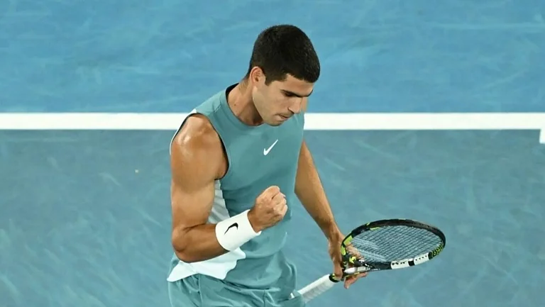 Алькарас пробился в 1/4 финала турнира в Цинциннати