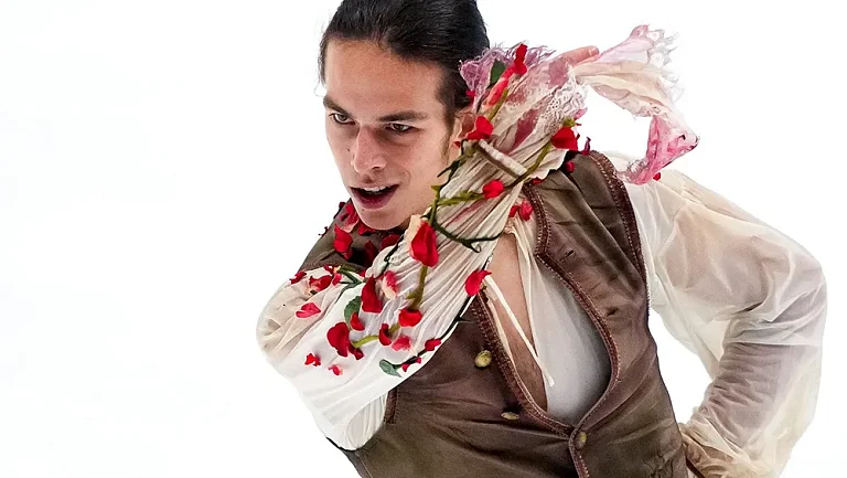 Правообладатели «Парфюмера» отозвали разрешение на музыку только для Гуменника