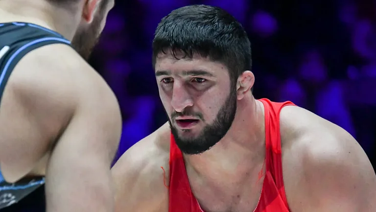 В ФСБР охладили ажиотаж вокруг ухода Садулаева в американскую лигу RAF