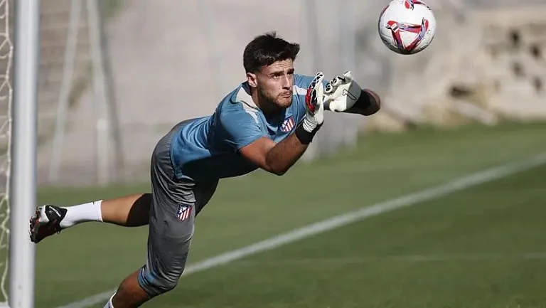 Гомис уходит в тень: вратарь «Атлетико» может покинуть клуб