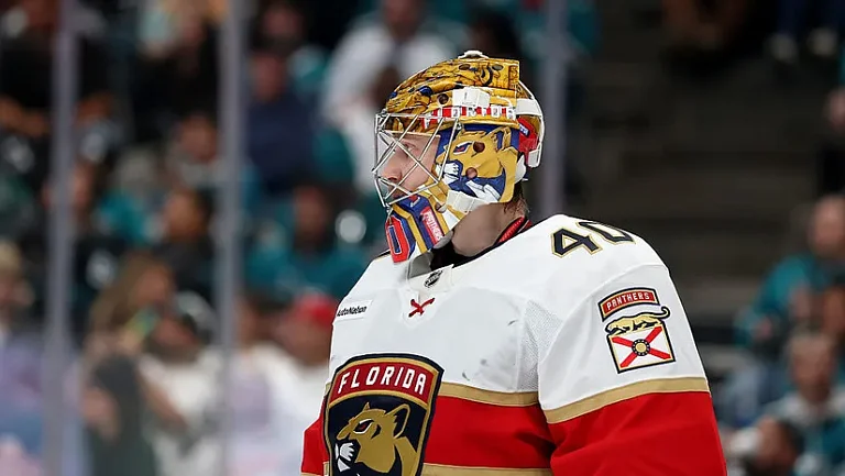 Тарасов сделал 20 сейвов и помог «Флориде» обыграть «Айлендерс»
