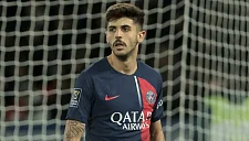 «Барселона» присматривается к защитнику ПСЖ Лукасу Бералдо