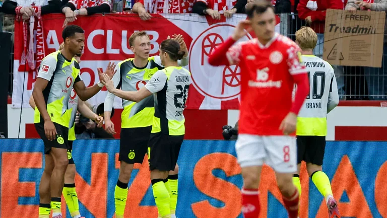 Дортмундская «Боруссия» уверенно побеждает «Майнц» в гостях