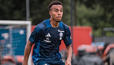 «Милан» ищет правого защитника, но им мешает «месть «Челси» 