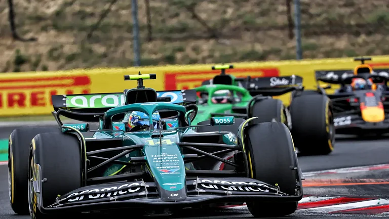 Алонсо удивлён скоростью Aston Martin и требует анализа