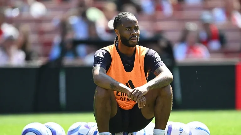 «Бешикташ» проявляет интерес к Рахиму Стерлингу