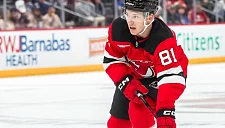 Гол Грицюка помог «Нью-Джерси» победить «Вашингтон», Овечкин без очков