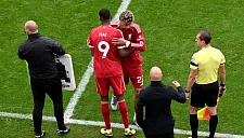 Александер Исак дебютировал в АПЛ в дерби с «Эвертоном»