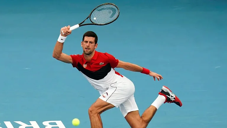 Джокович прошёл в 3-й круг Australian Open, разгромив Маэстрелли в трёх сетах