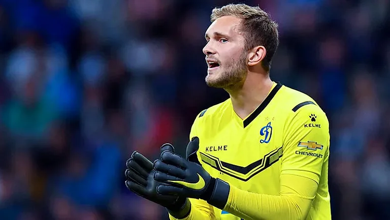 Вратарь московского «Динамо» Лещук: «С удовольствием сходил бы на матч НХЛ»