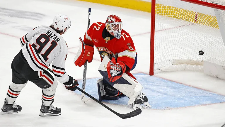 «Флорида» обыграла «Чикаго» в стартовом матче сезона со счетом 3-2