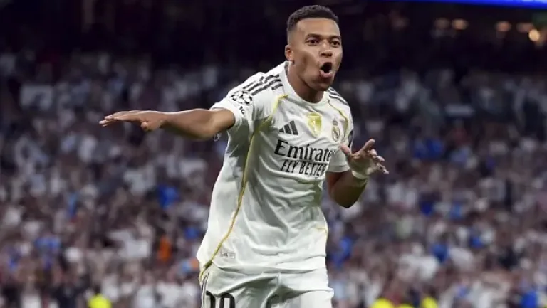 Килиан Мбаппе отличался  в сентябре минимум раз за матч