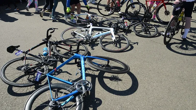 Итальянских велогонщиков обстреляли во время тренировочного заезда