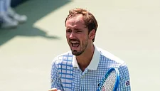 Янчук считает, что Даниил Медведев обретает уверенность