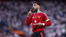 Игроки «МЮ» борются за Фернандеша и опасаются хаоса в команде