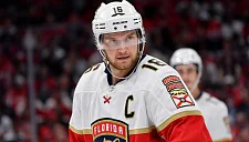 Барков получил травму в игре против Тампы, но Пантерз победили