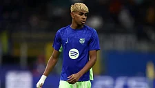 Ямаль без амбиций? Почему главный прорыв «Барсы» не гонится за деньгами