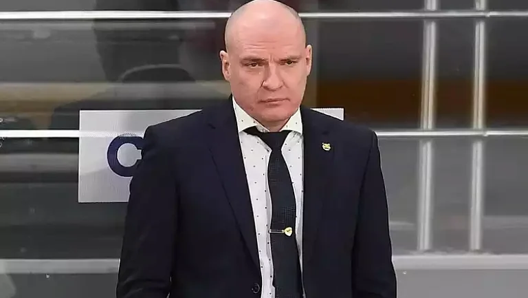 Разин объяснил, почему снял капитанскую нашивку с Яковлева