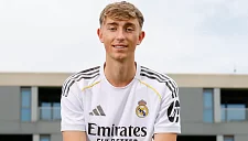 Агент Хёйсена рассказал сколько команд претендовало на его клиента