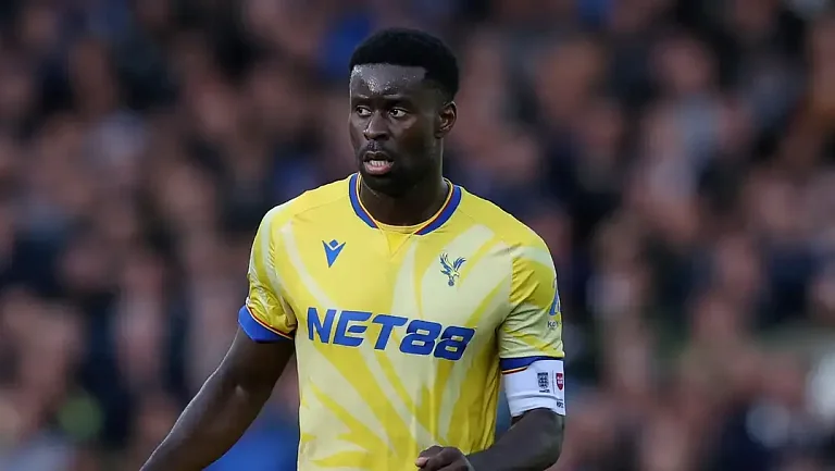 «Барселона» хочет подписать контракт с защитником «Кристал Пэлас» Марка Гехи