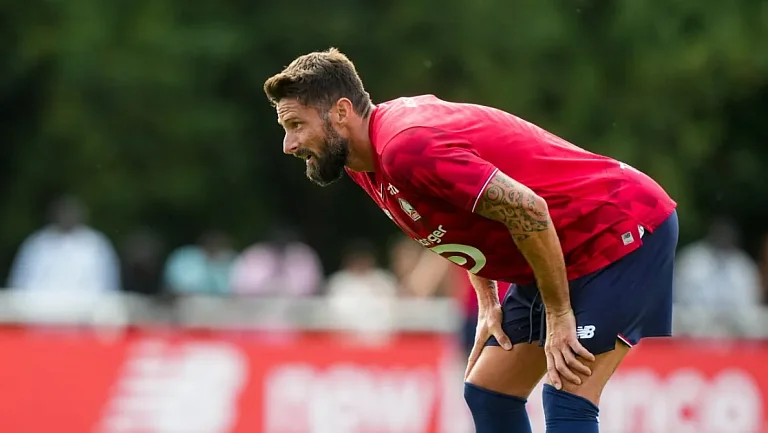 Оливье Жиру готов к возвращению в Лигу 1