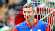 Российский футболист начал борьбу с раком в Германии