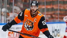 «Автомобилист» проиграл третий матч кряду: «Амур» оформил сухую победу 3:0