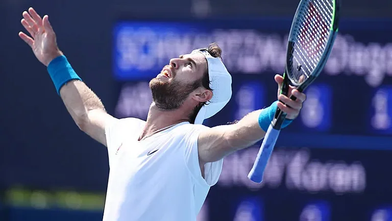 Стало известно, с кем сыграет Хачанов во 2-м круге турнира в Цинциннати