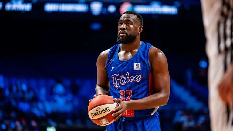 Американский центровой Террелл Картер стал игроком «Пармы»

