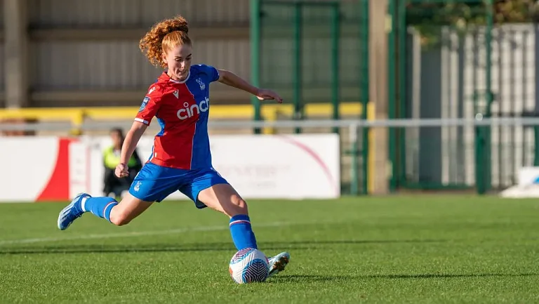 «Кристал Пэлас» подписал контракт с Аннабель Бланшар