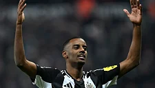 Исак готов смягчить позицию по «Ньюкаслу» при условии отказа «Ливерпуля»