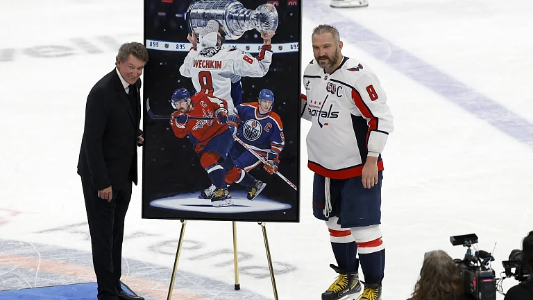 Как Овечкин превзошел Гретцки по голам: секреты исторического достижения