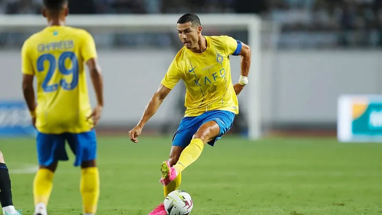 «Альмерия» обыграла «Аль-Наср» со счетом 3-2