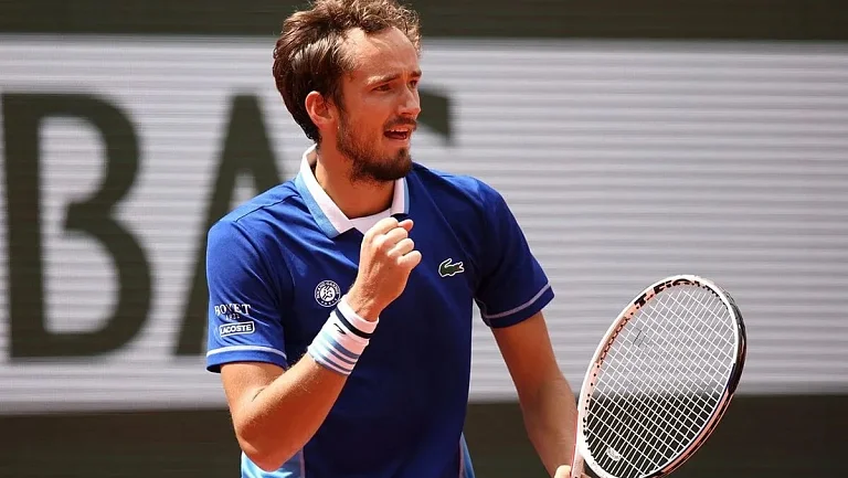 Медведев – Накашима: испытание грунтом в Мадриде