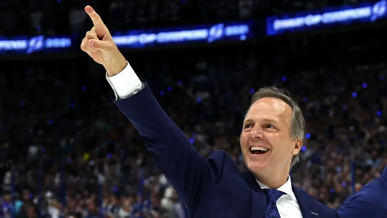 Купер хочет объяснить, как формировал звенья олимпийской сборной Канады