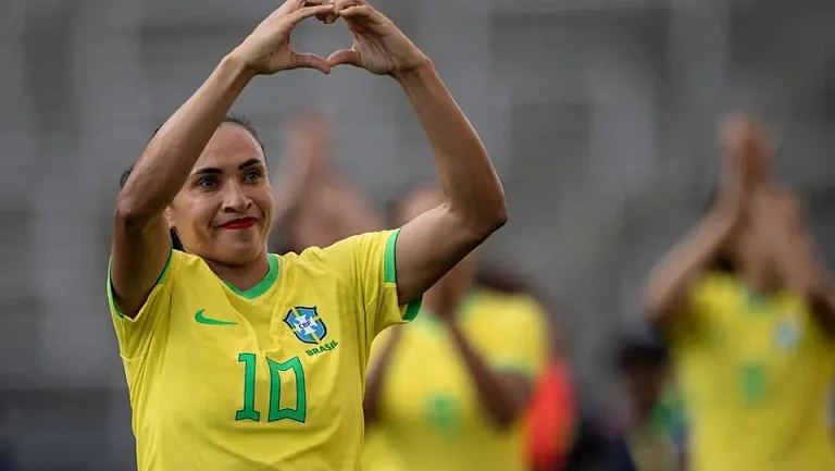 Марта ведет Бразилию к победе в Кубке Америки