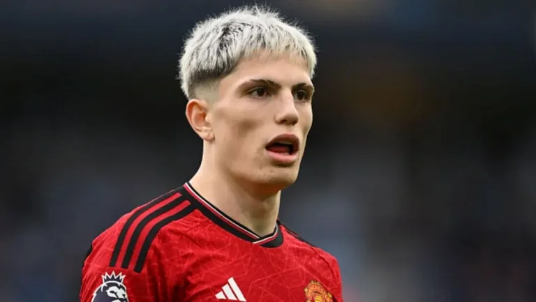 Самые громкие ожидаемые трансферы АПЛ: Доннарума отправится в «Сити»