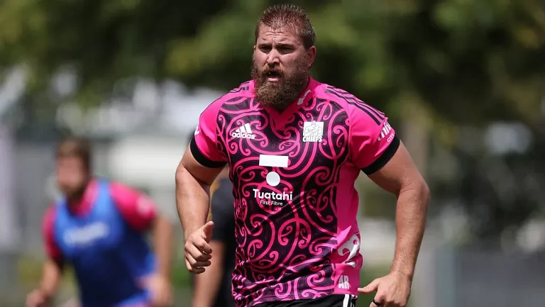 Эйдан Росс готовится дебютировать за «Уоллабис»